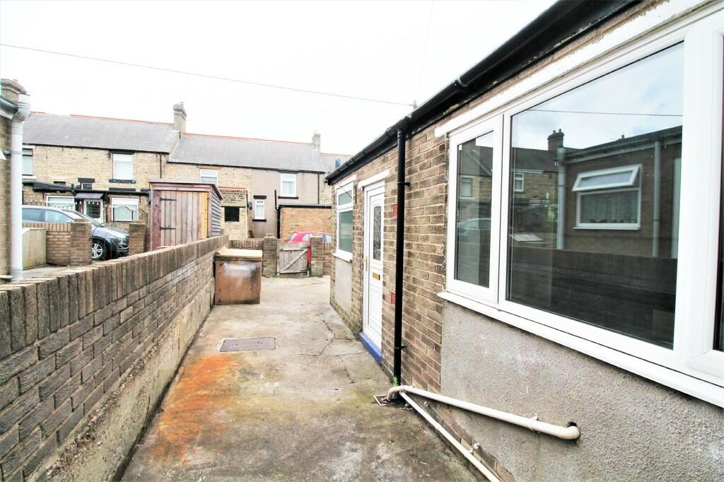 2 bed Terraced