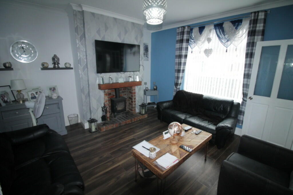3 bed Terraced
