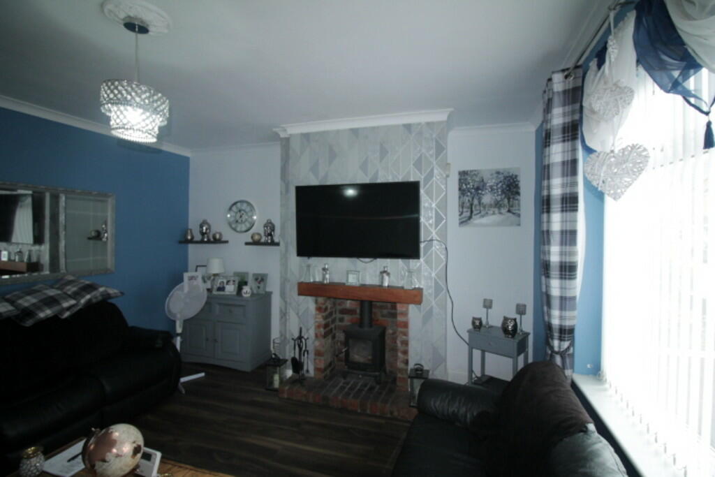 3 bed Terraced