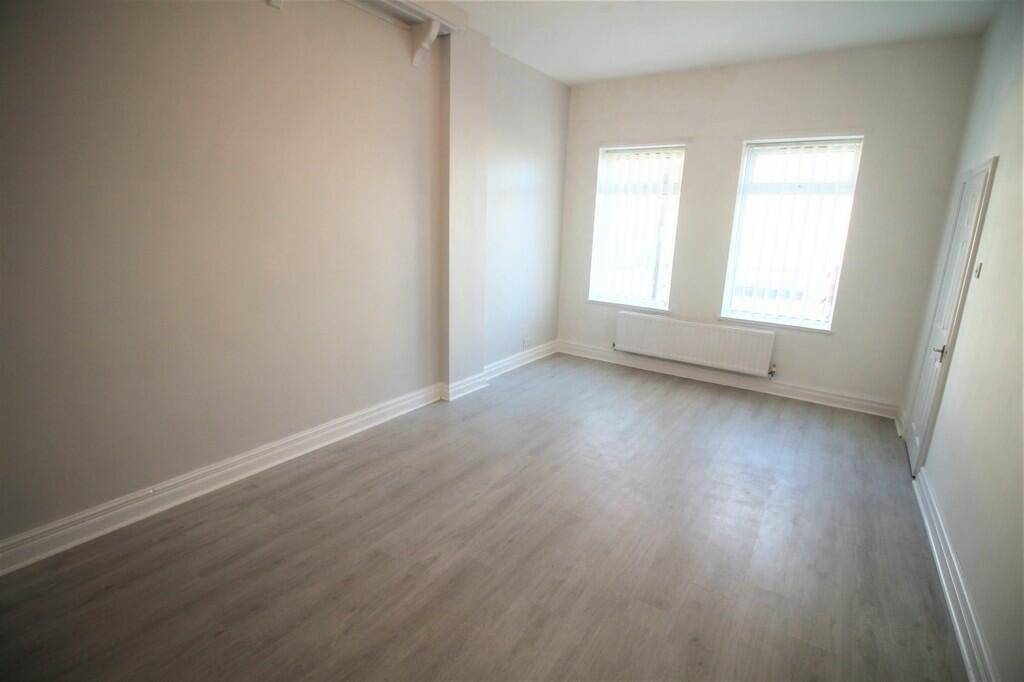 3 bed Terraced