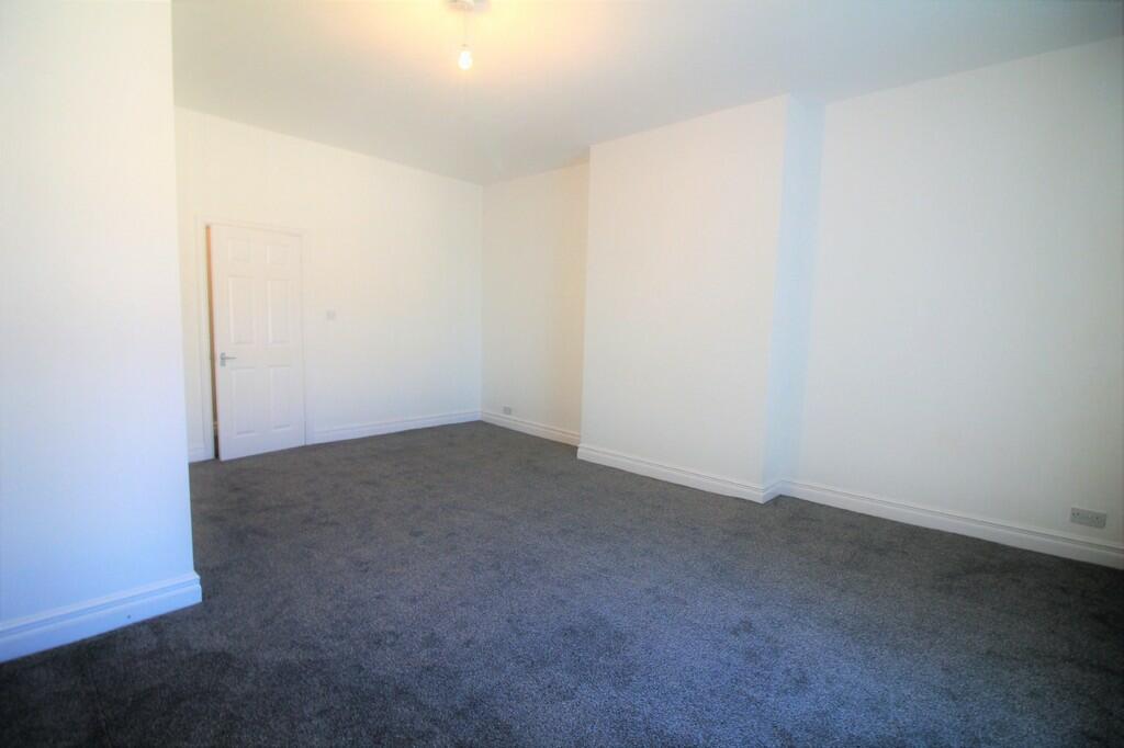3 bed Terraced