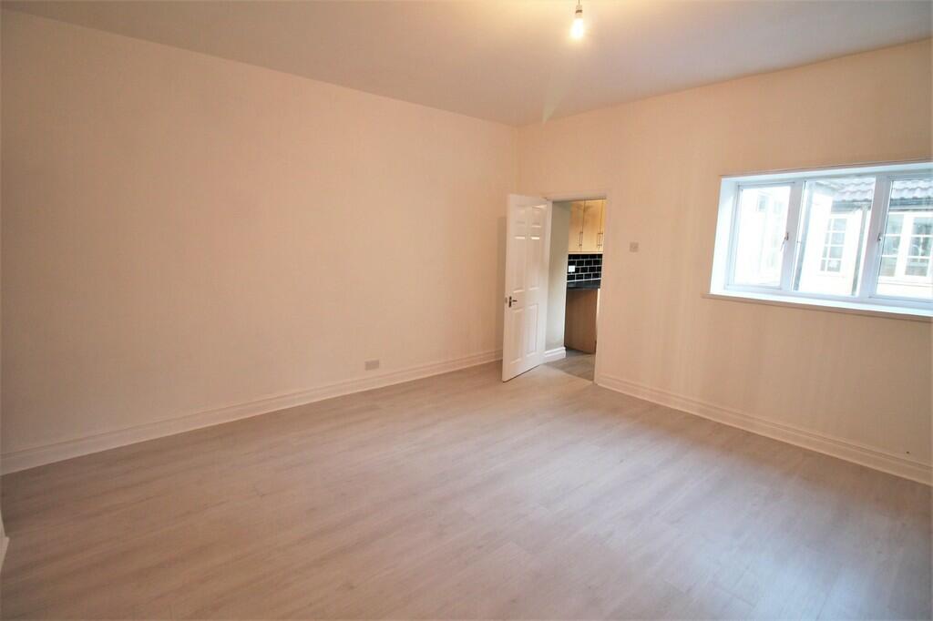 3 bed Terraced