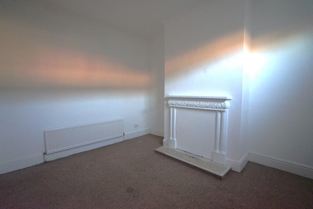 2 bed Terraced