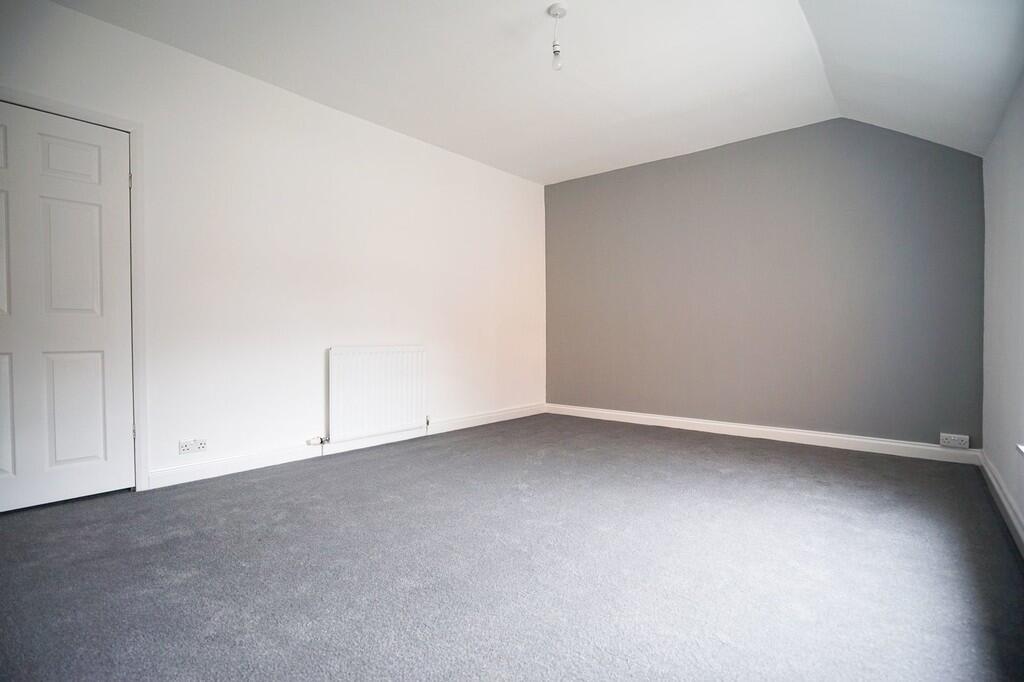 2 bed End of Terrace