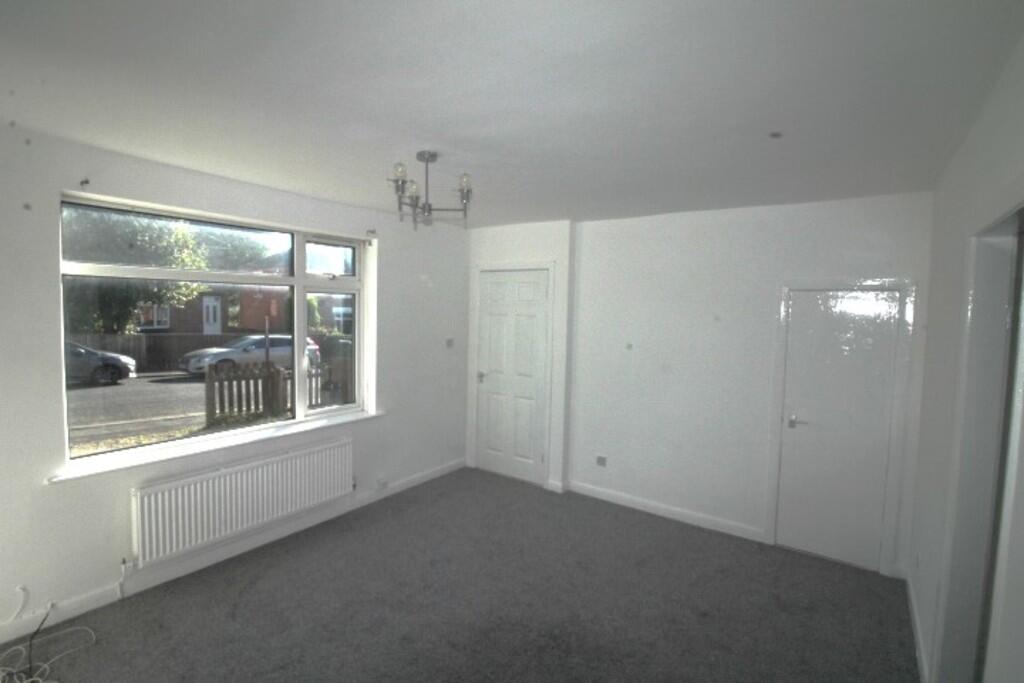 2 bed Semi-Detached