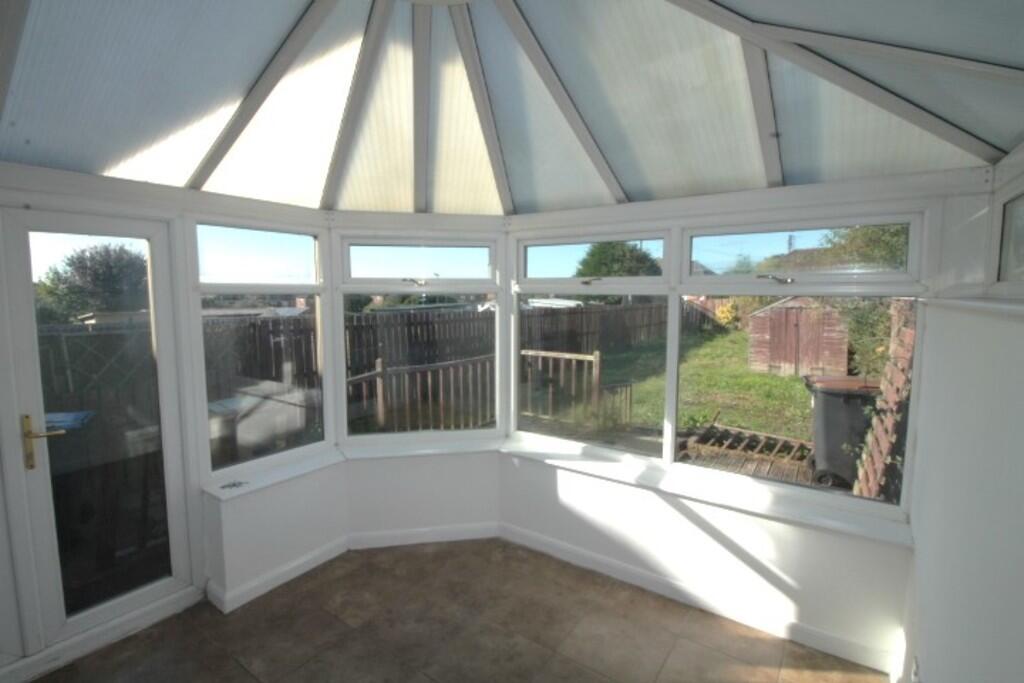 2 bed Semi-Detached