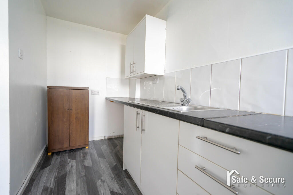 1 bed Apartment