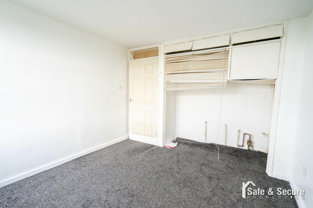 1 bed Apartment