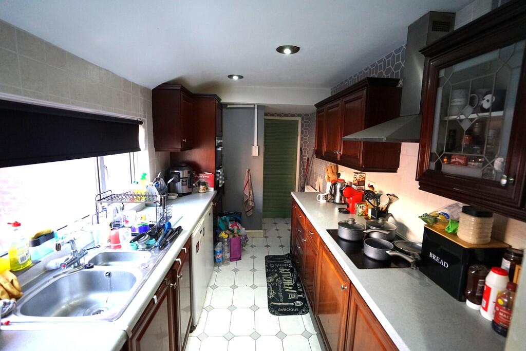 3 bed Terraced
