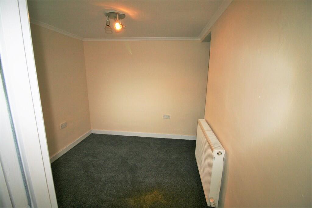 3 bed Terraced