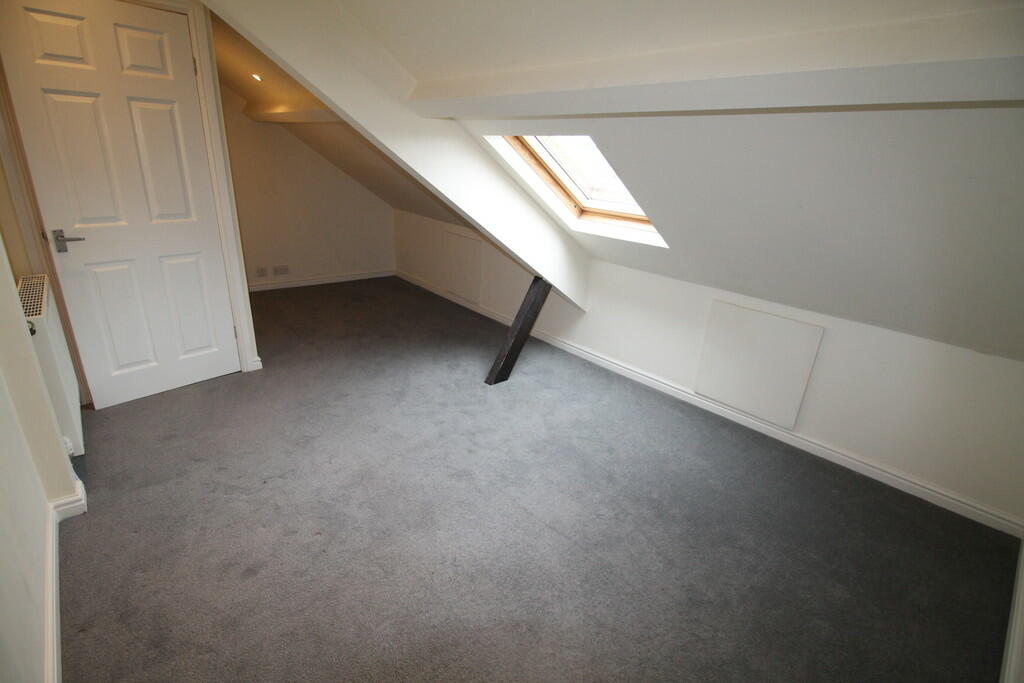 3 bed Terraced