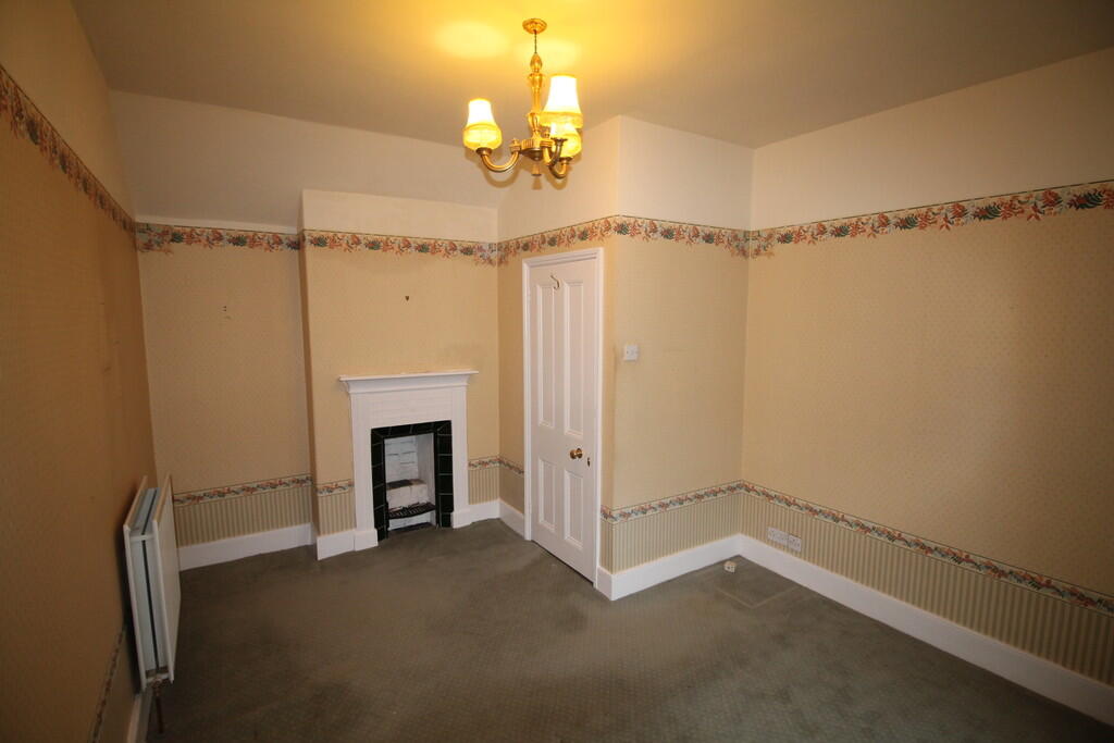 2 bed Terraced