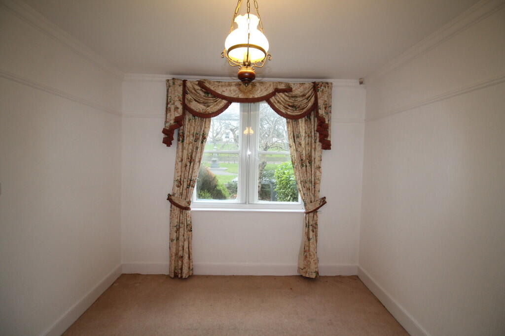 2 bed Terraced