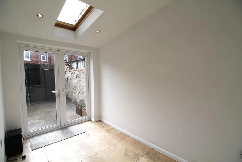 2 bed Terraced