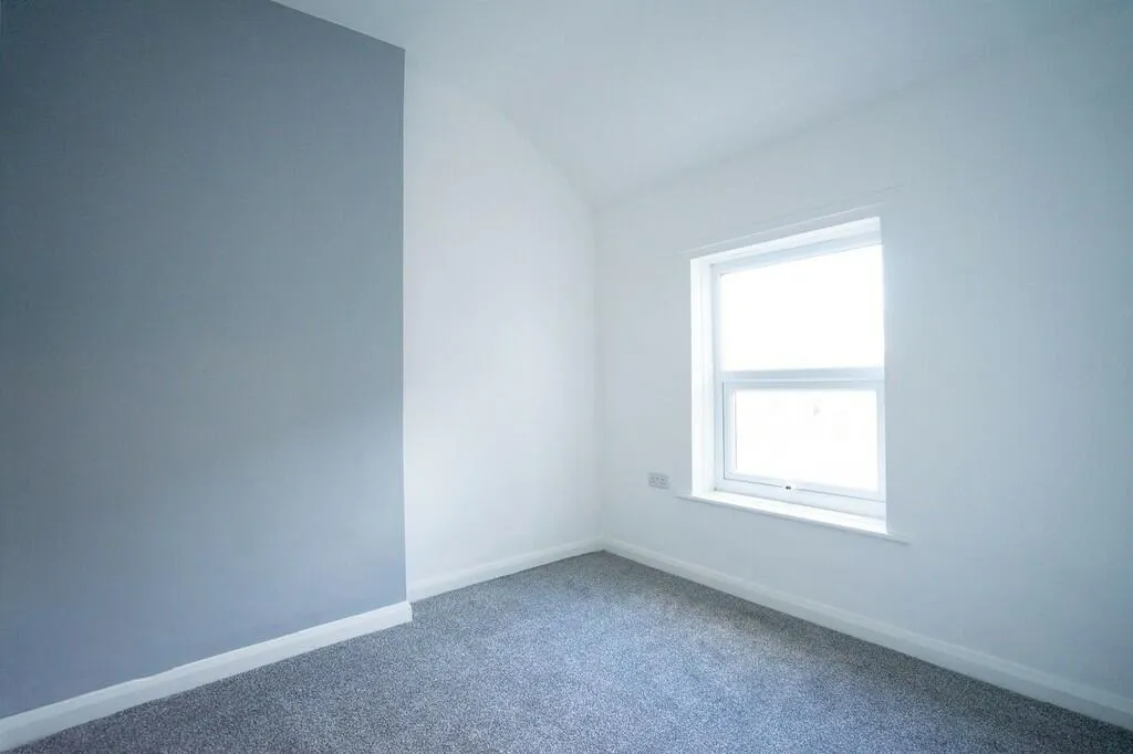 4 bed Terraced