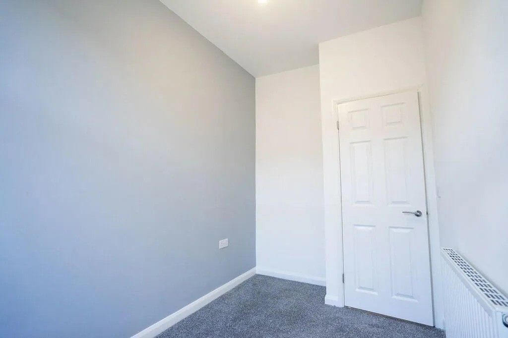 4 bed Terraced