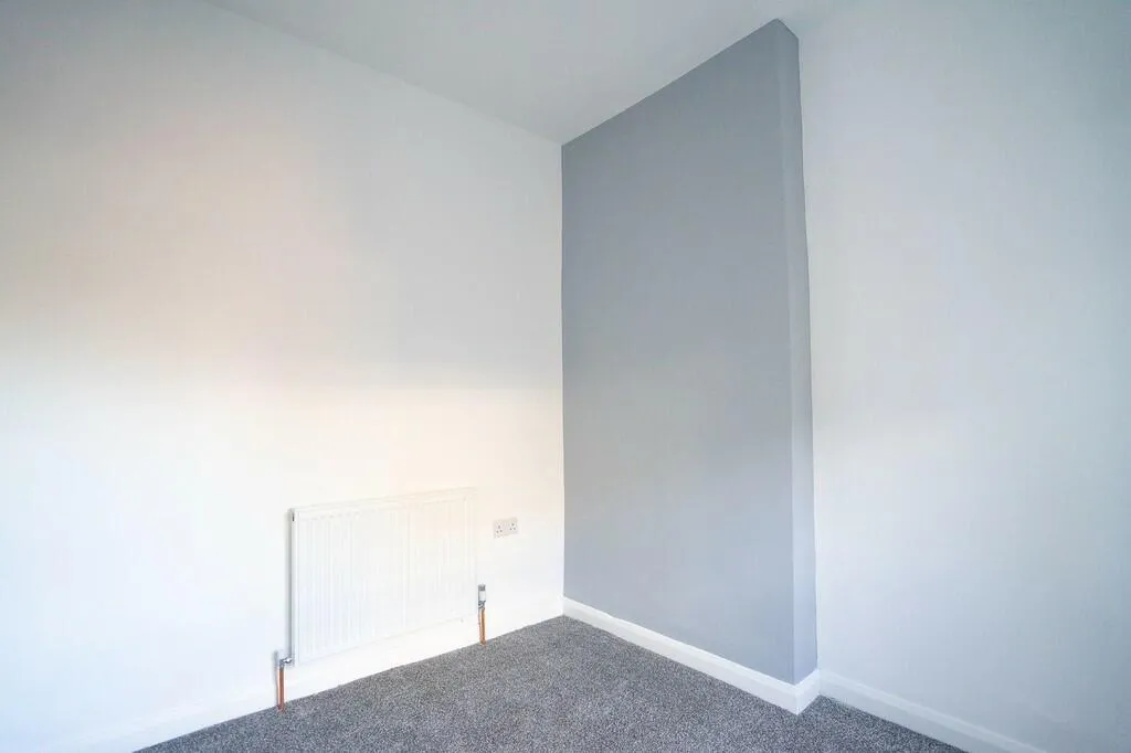 4 bed Terraced