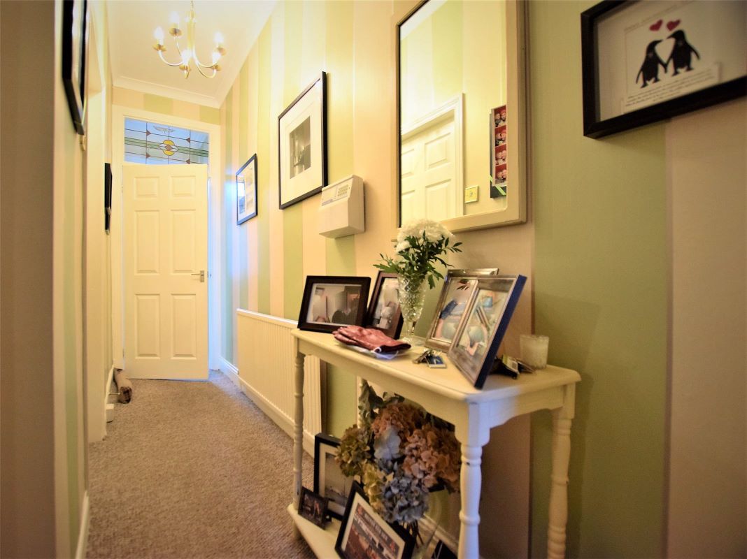 22 Bayfield Gardens, Gateshead, Tyne and Wear, NE8 3PT