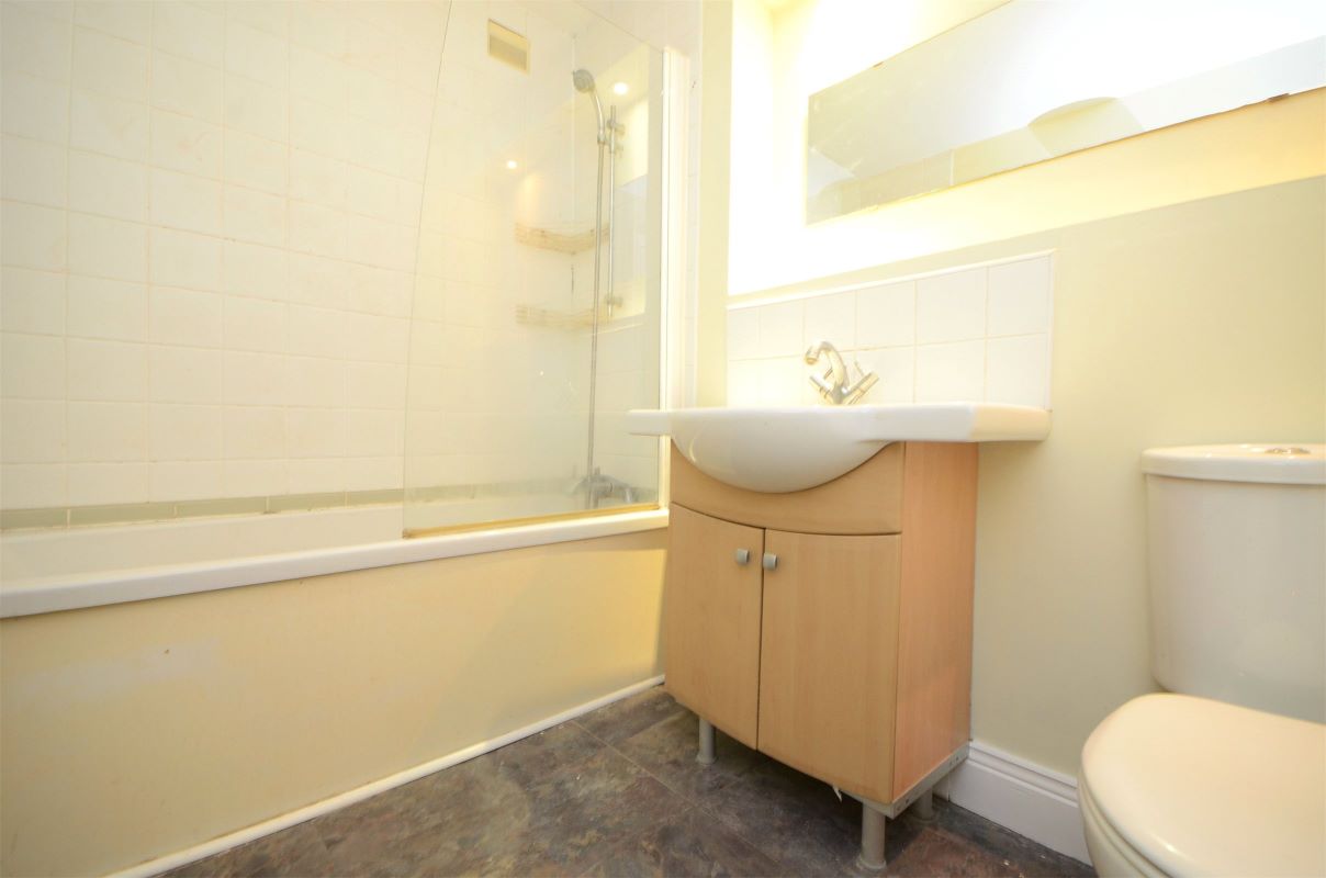 Flat 18 Deuchar House, 18 Deuchar House 158 Sandyford Road, Newcastle upon Tyne, Tyne and Wear, NE2 1XG