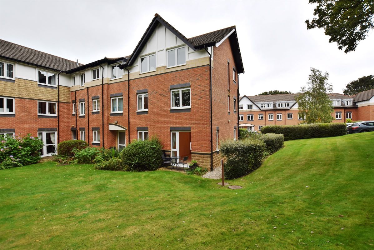 2 Bowes Lyon Court, Dryden Road, Low Fell, Gateshead, Tyne and Wear, NE9 5BX