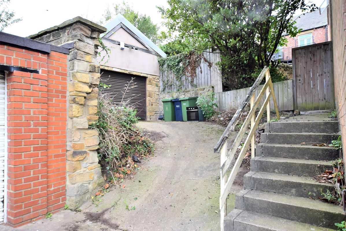 Lock-Up, Lock-Up Off Saltwell Vale, Off Albert Drive, Low Fell, Gateshead, Tyne and Wear, NE9 6EH