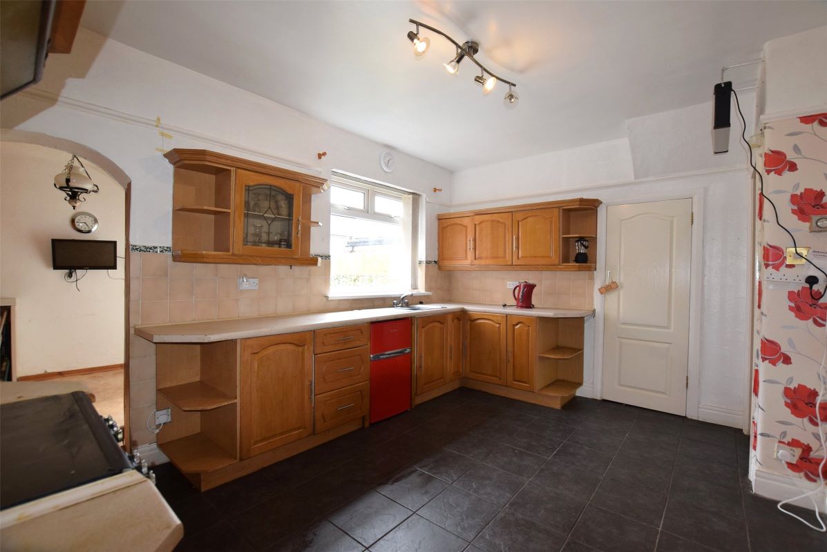 48 Holyoake Gardens, Gateshead, Tyne And Wear, NE9 5DT