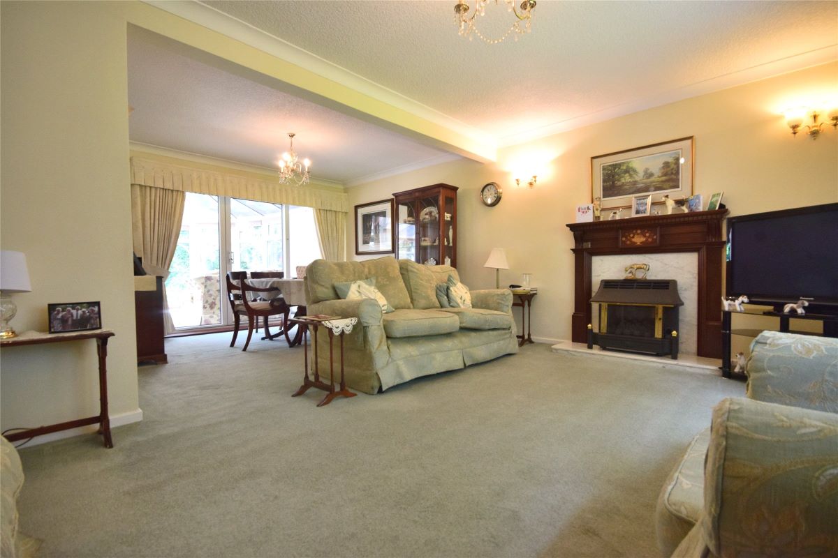 1 Coanwood Way, Sunniside, Newcastle upon Tyne, Tyne and Wear, NE16 5XR