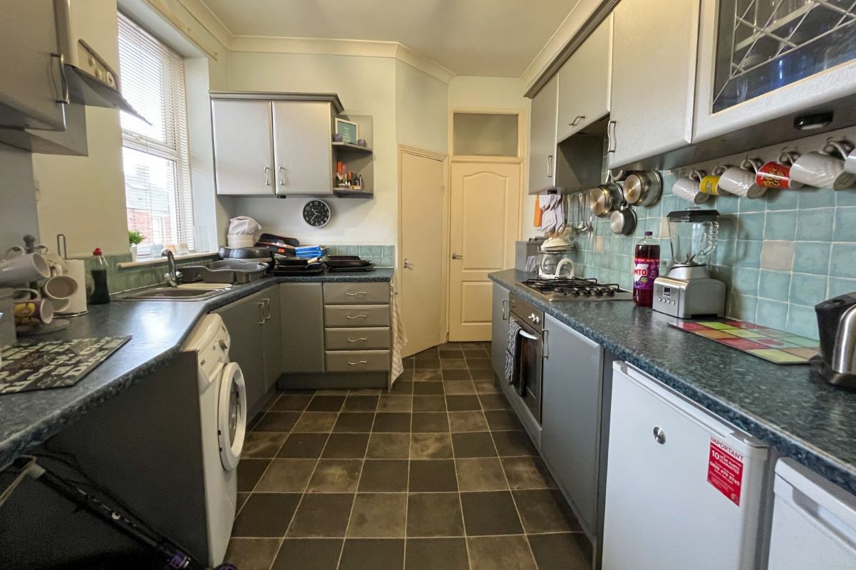 16 Cotterdale Avenue, Gateshead, Tyne And Wear, NE8 4JP