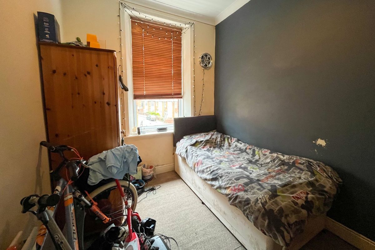 16 Cotterdale Avenue, Gateshead, Tyne And Wear, NE8 4JP
