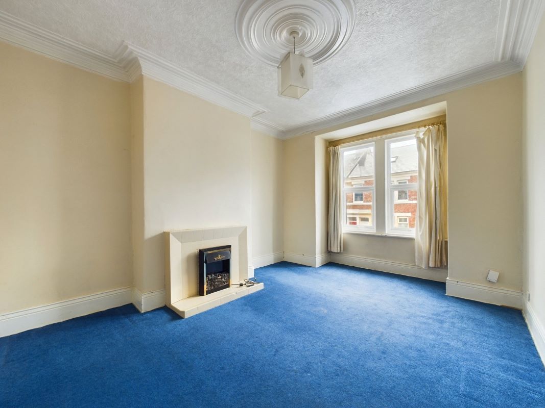 84 Brinkburn Avenue, Gateshead, Tyne And Wear, NE8 4JU