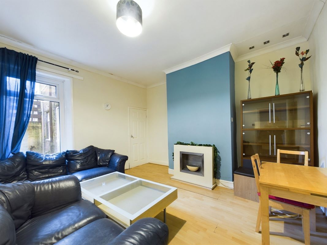 64 Ripon Street, Gateshead, Tyne And Wear, NE8 4EP