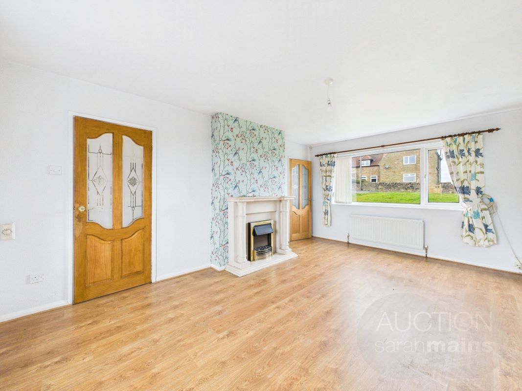 18 Hill Crest, Gateshead, Tyne And Wear, NE10 9AL