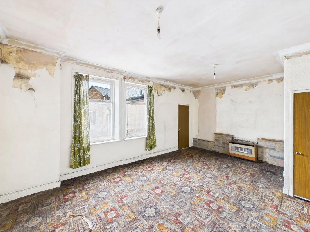1 Enfield Road, Gateshead, Tyne And Wear, NE8 4JJ