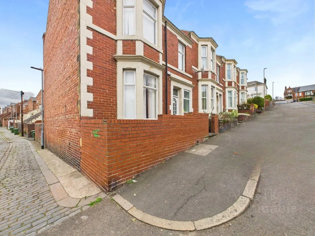 1 Enfield Road, Gateshead, Tyne And Wear, NE8 4JJ