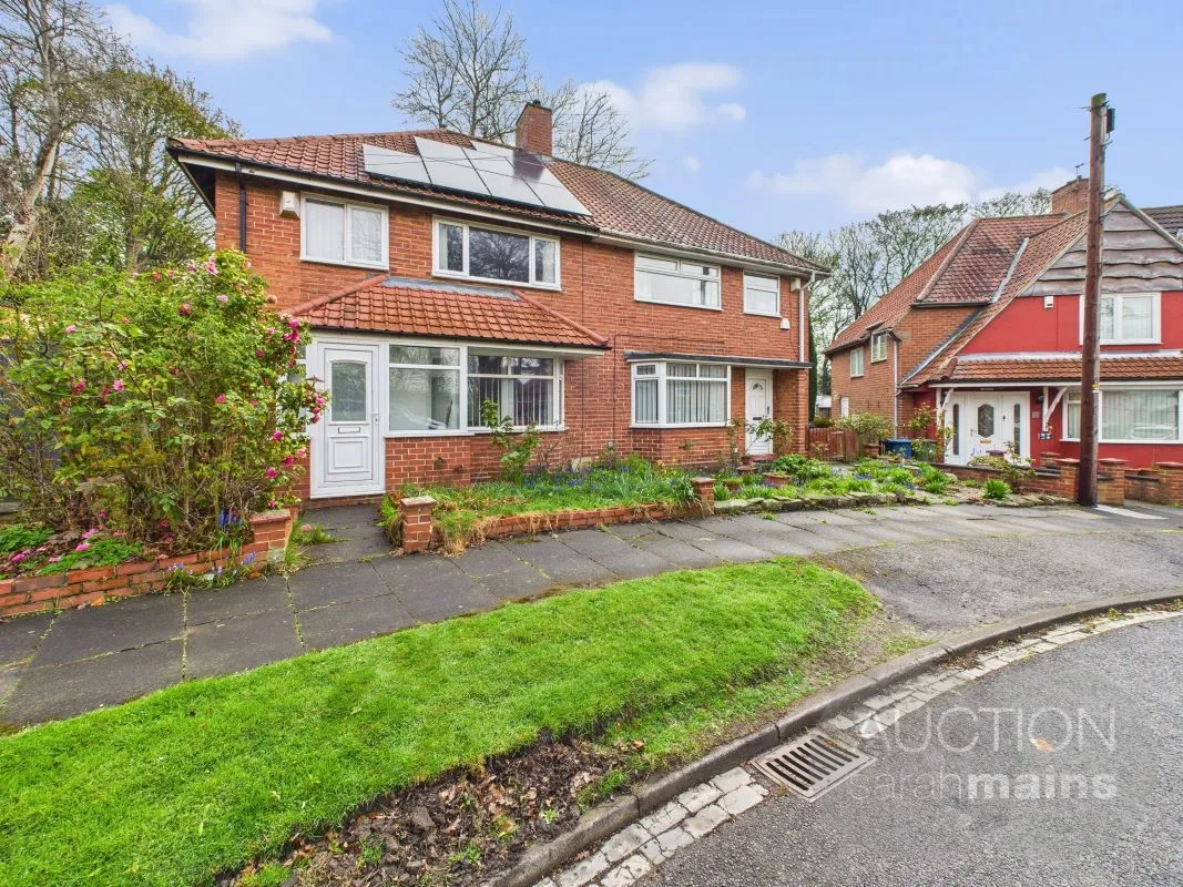22 Cedars Green, Gateshead, Tyne And Wear, NE9 6QE