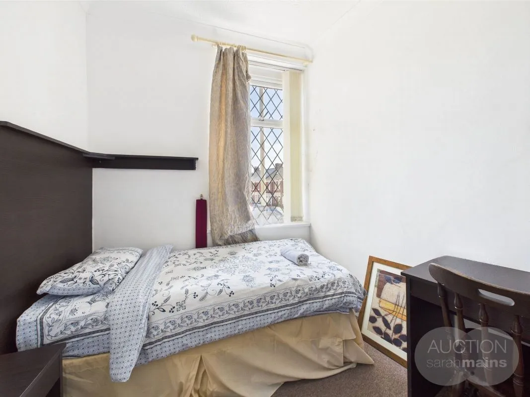 The Alexandra Guest House, 6 Victoria Road East, Hebburn, Tyne And Wear, NE31 1XQ