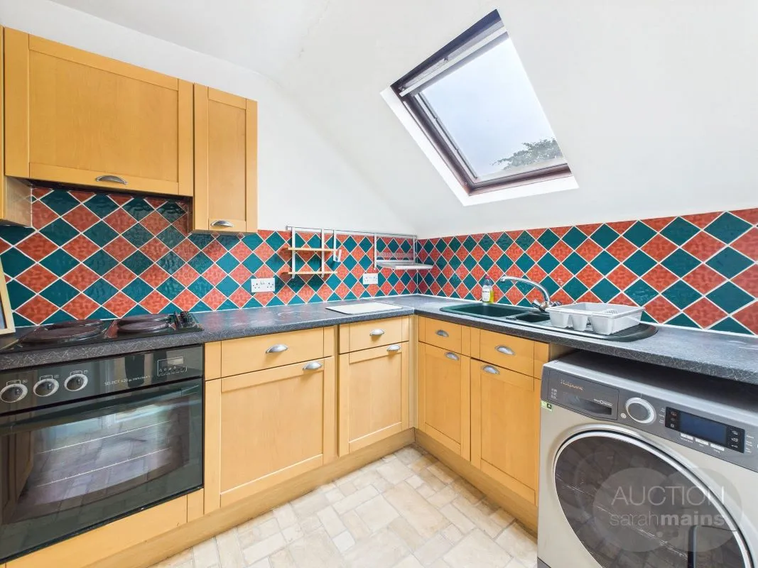 Flat D, 24 Saint Georges Terrace, Jesmond, Newcastle upon Tyne, Newcastle upon Tyne, NE2 2SY