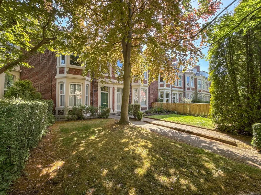 Flat D, 24 Saint Georges Terrace, Jesmond, Newcastle upon Tyne, Newcastle upon Tyne, NE2 2SY