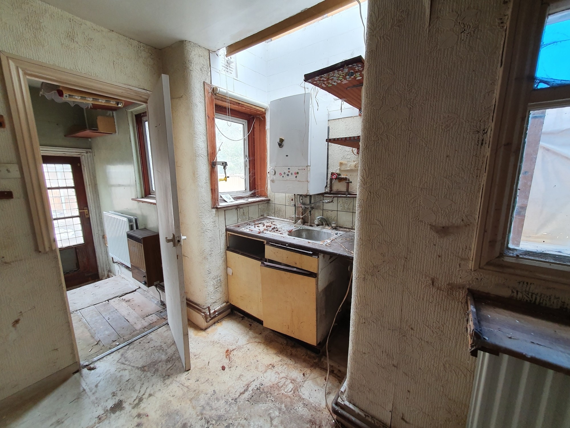 Flat 1, 2 Algiers Road, Ladywell, London SE13 7JE
