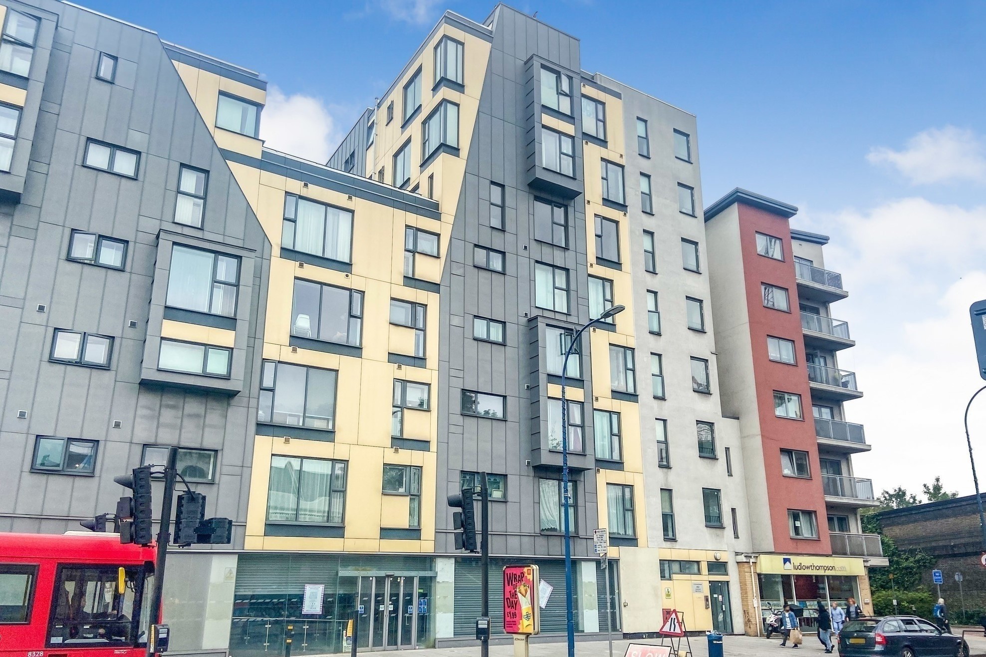 23 Axis House, 262 Lewisham High Street, Lewisham, London SE13 6AD