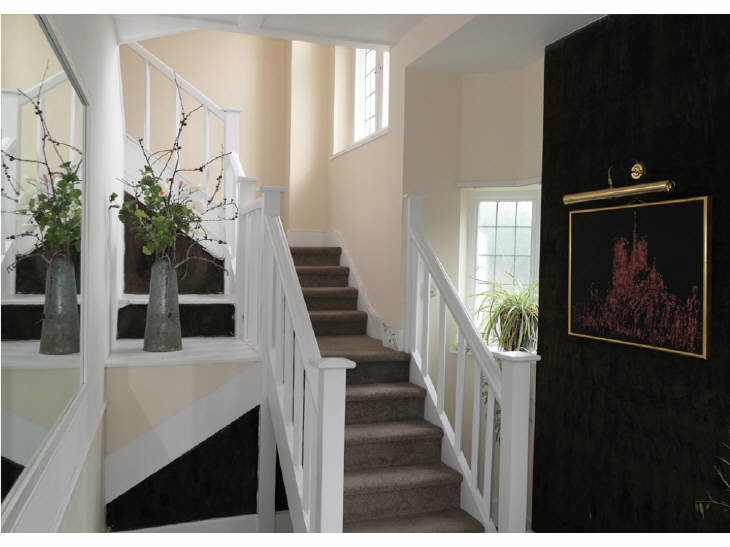 Flat 5, 24 Great North Road, Highgate, London N6 4LU