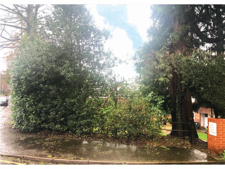 Land at Fairfield Road, East Grinstead, West Sussex RH19 4HE