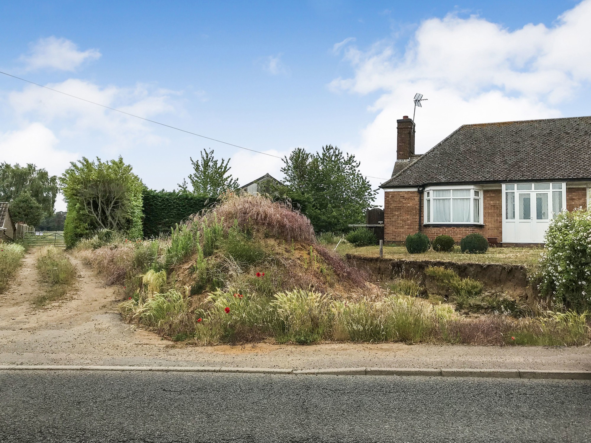 Land adjacent to 46 Flitwick Road, Maulden, Bedford, Bedfordshire MK45 2BJ