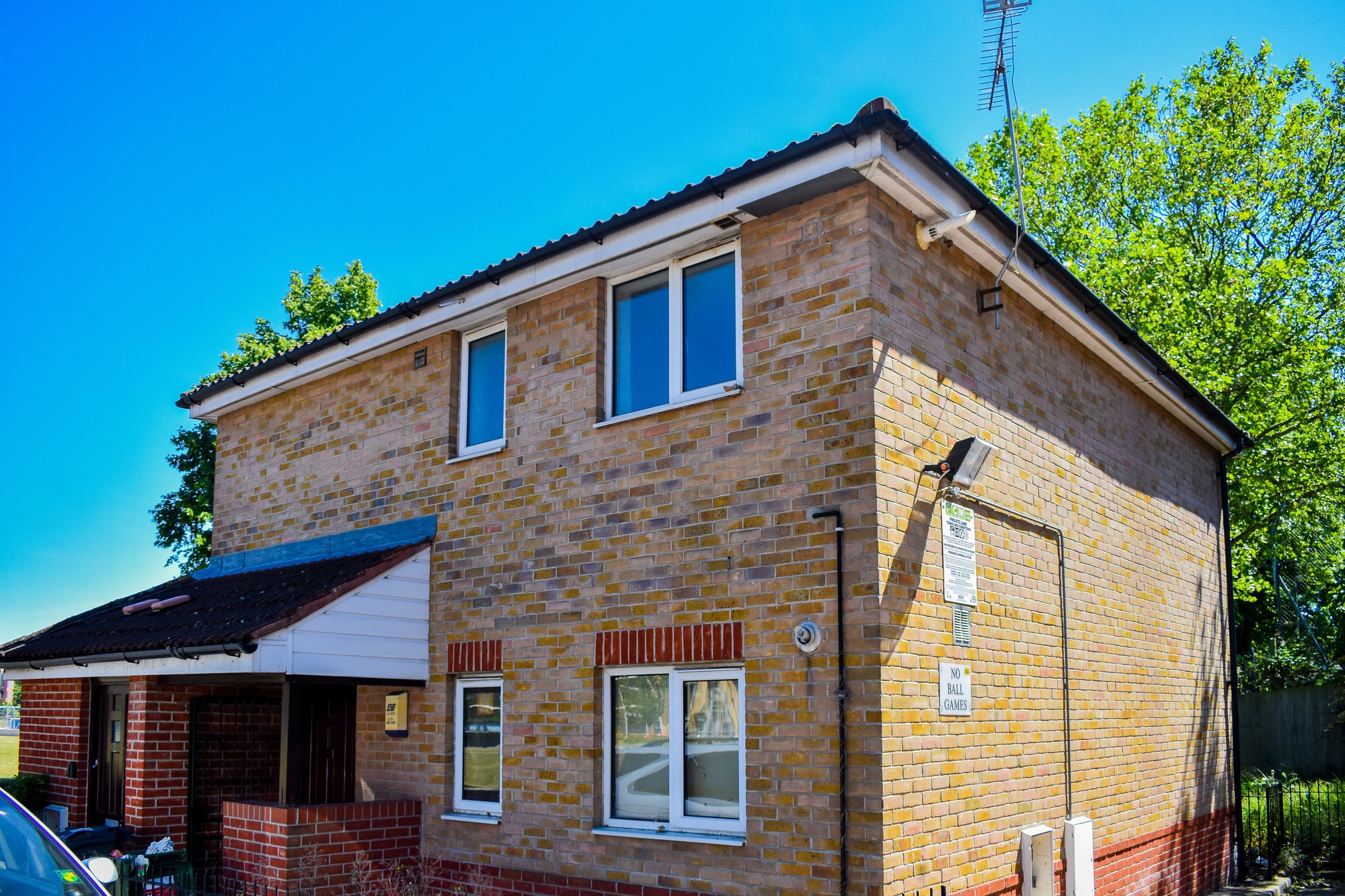 1 Mansion Close, Cowley Road, Stockwell, London SW9 8QJ