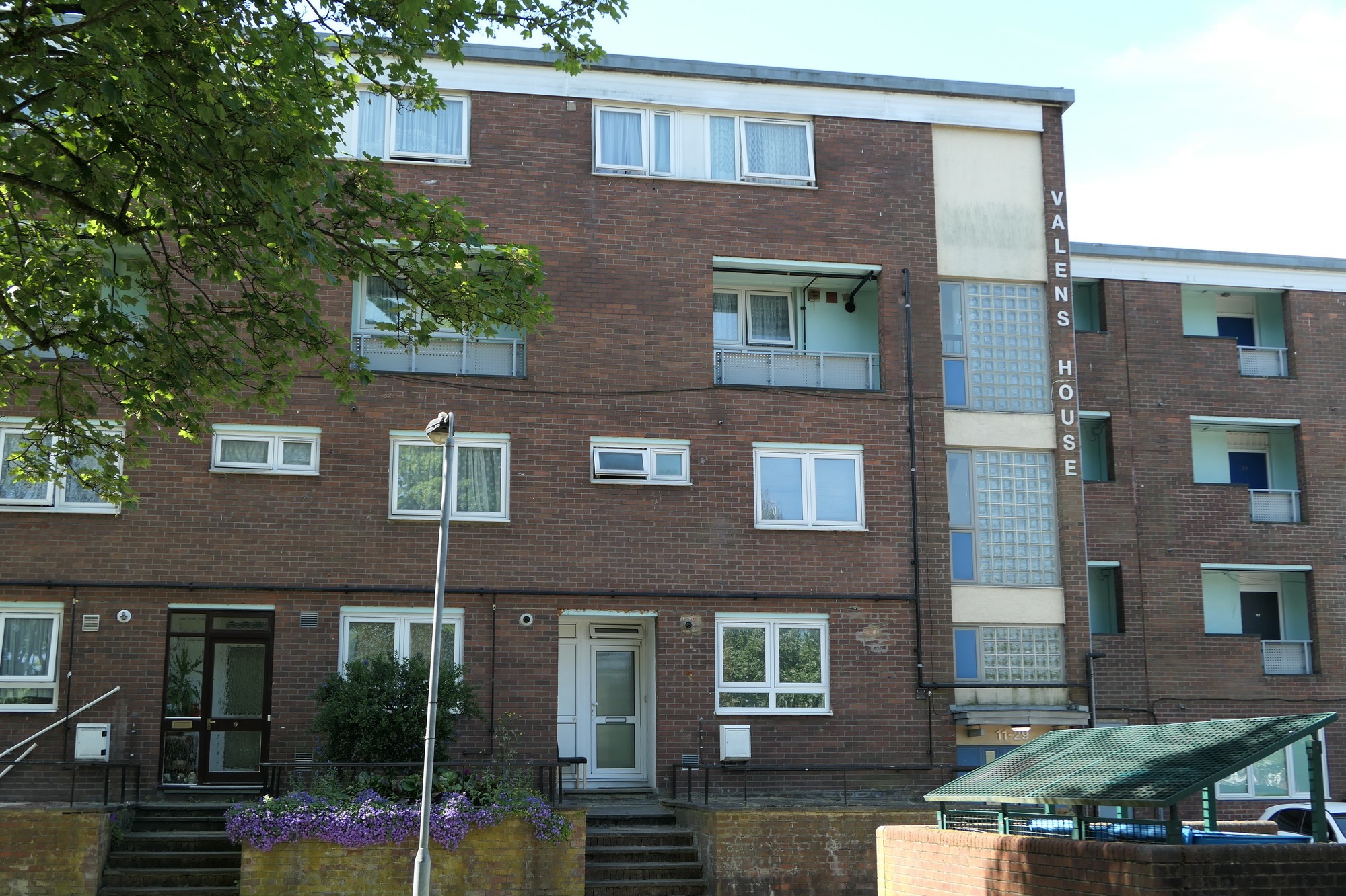 10 Valens House, Upper Tulse Hill, Streatham Hill, London SW2 2RX