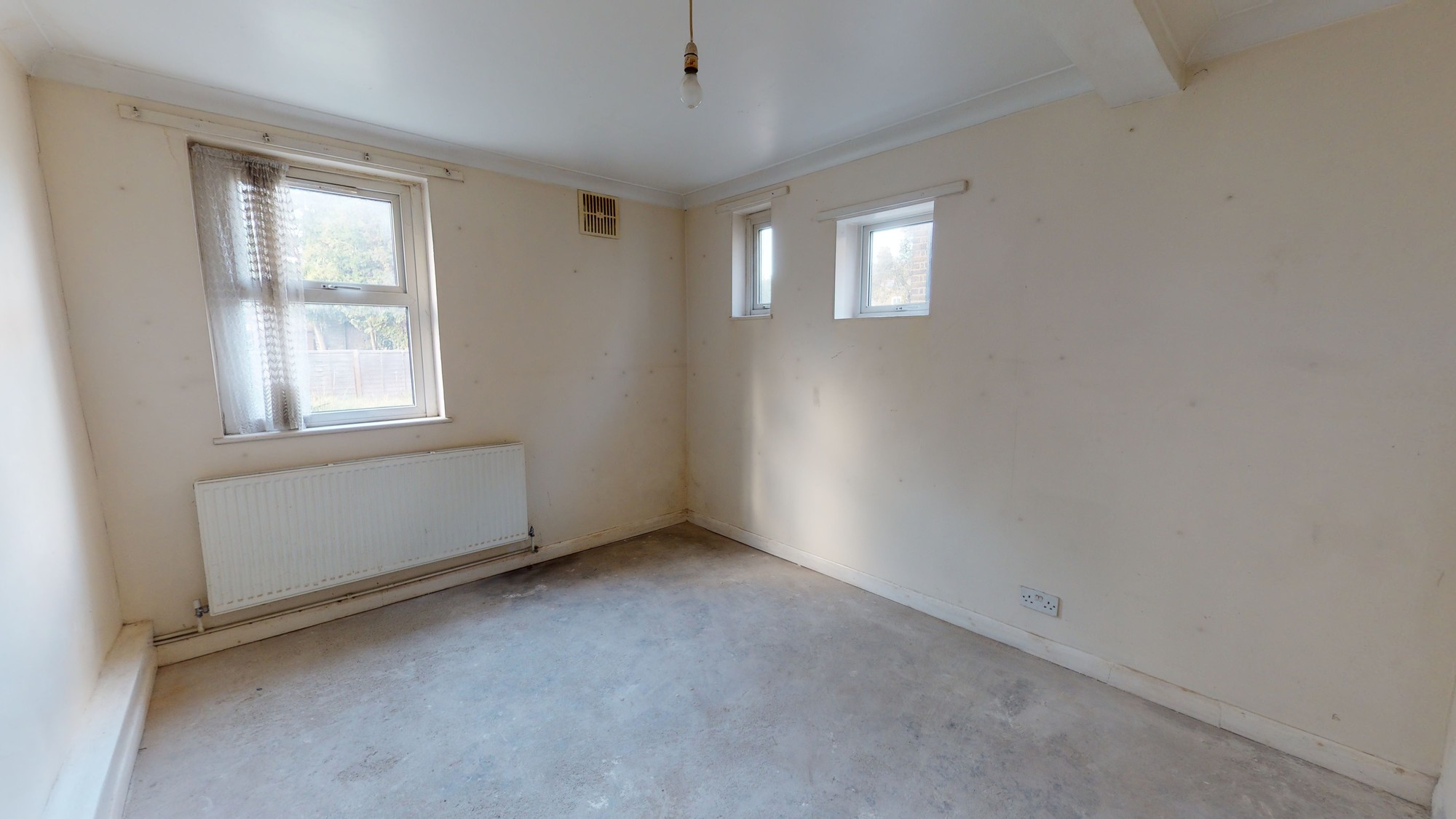 Ground Floor Flat, 112 Cowley Mill Road, Uxbridge, Middlesex, UB8 2QB
