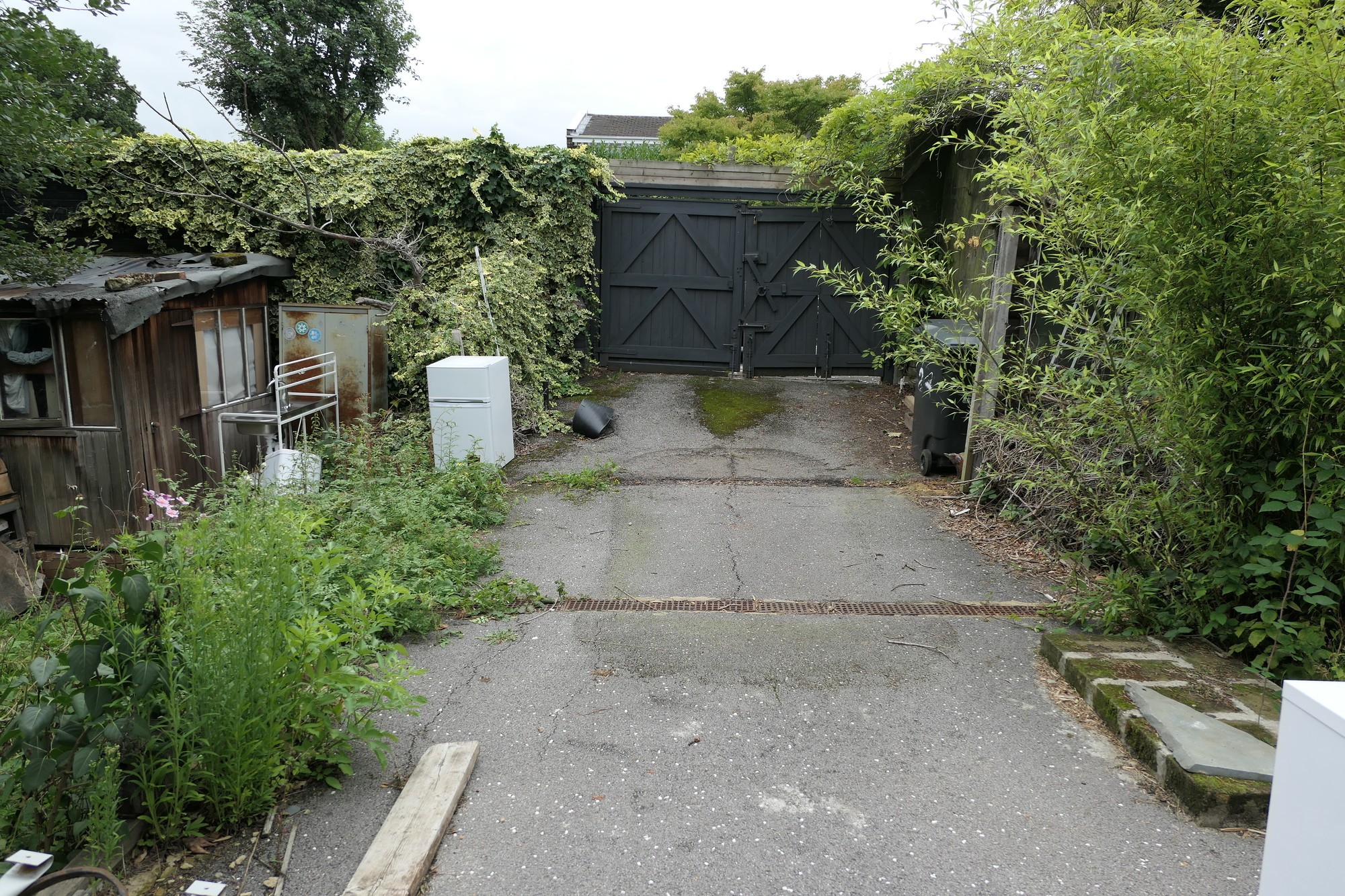 Land at Woodside Avenue (rear of 24 Great North Road), Highgate,London, N6 4LU