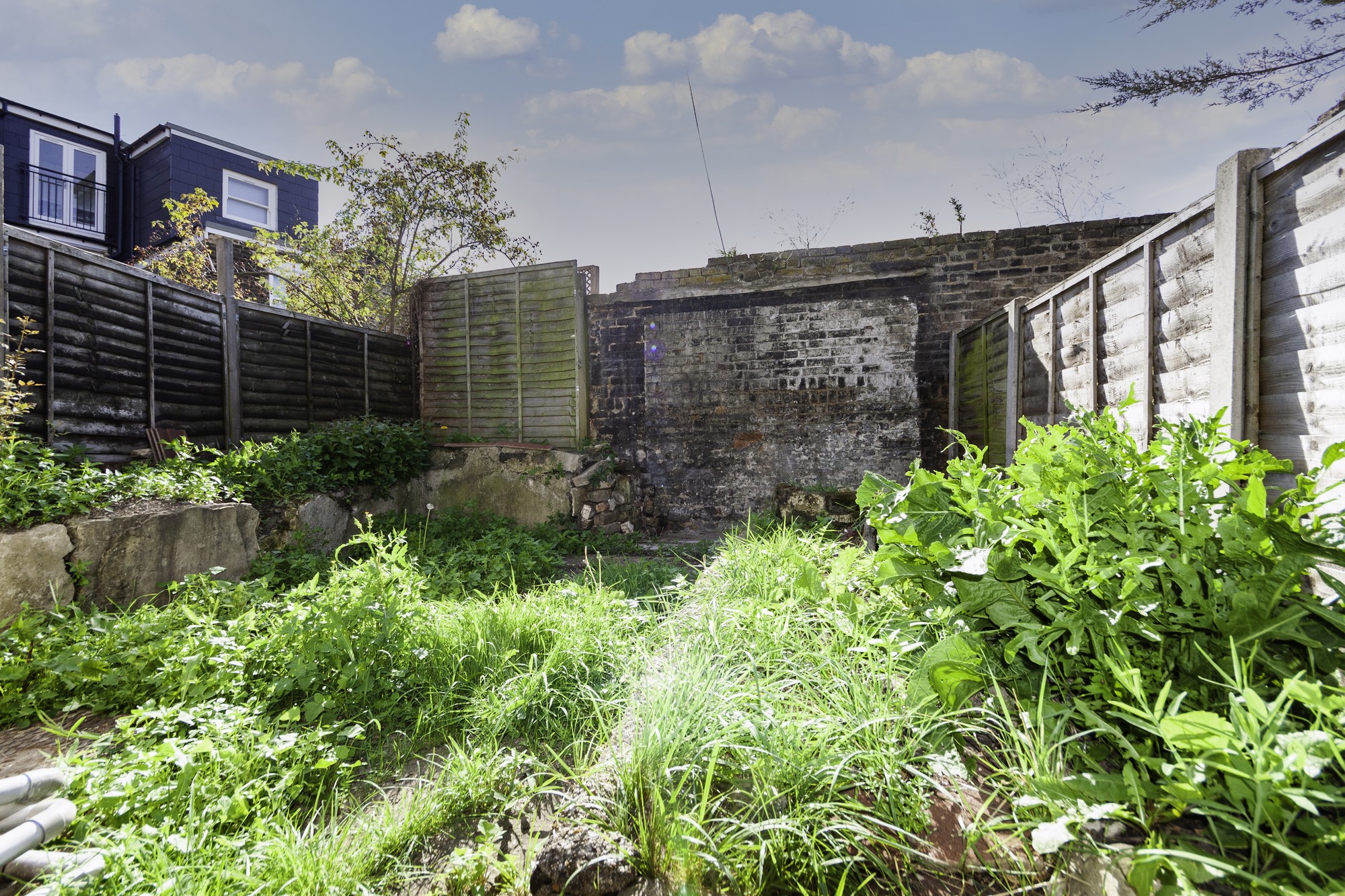 21 Ridgley Road, College Park, London NW10 6AR