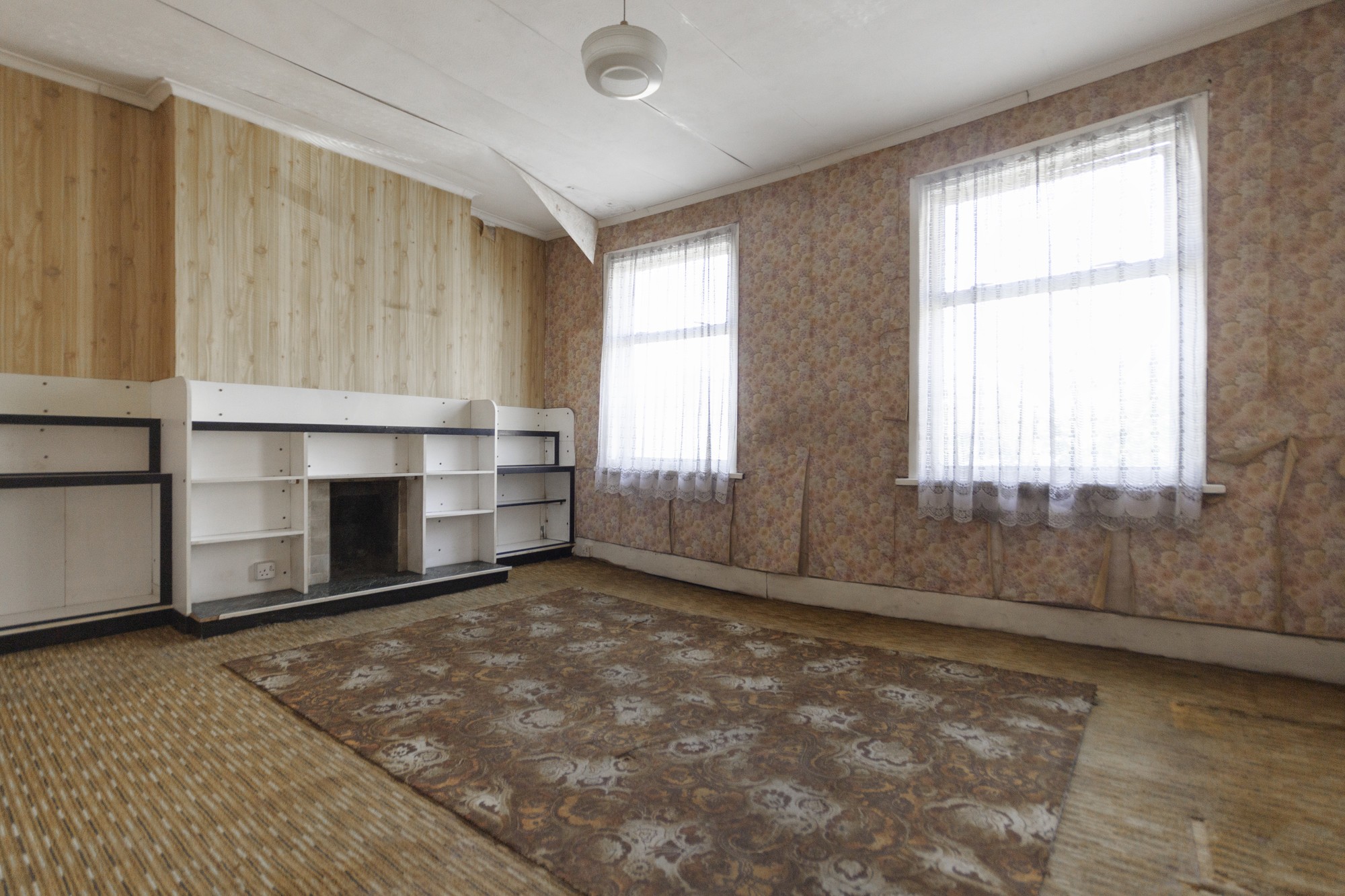 21 Ridgley Road, College Park, London NW10 6AR