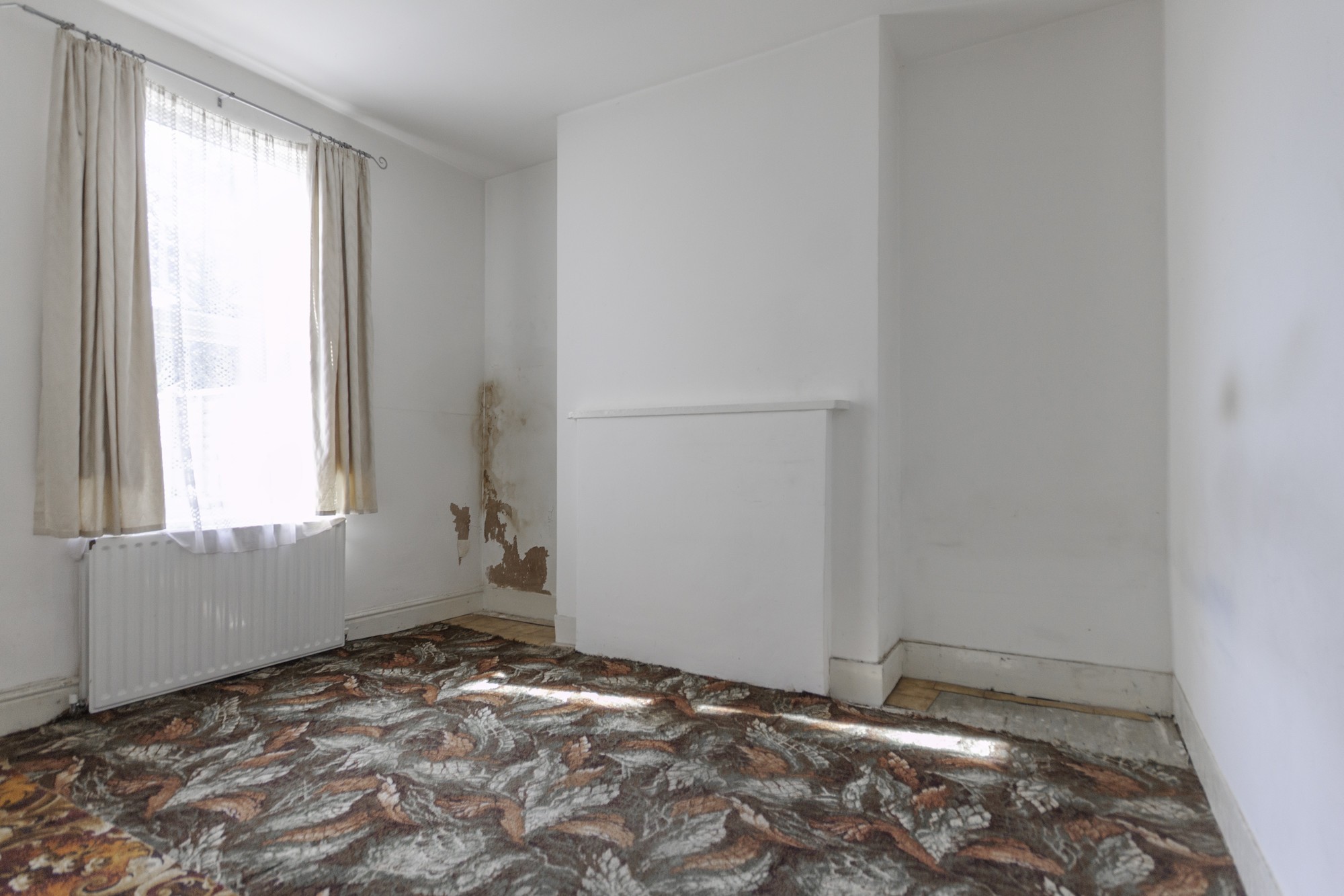 21 Ridgley Road, College Park, London NW10 6AR